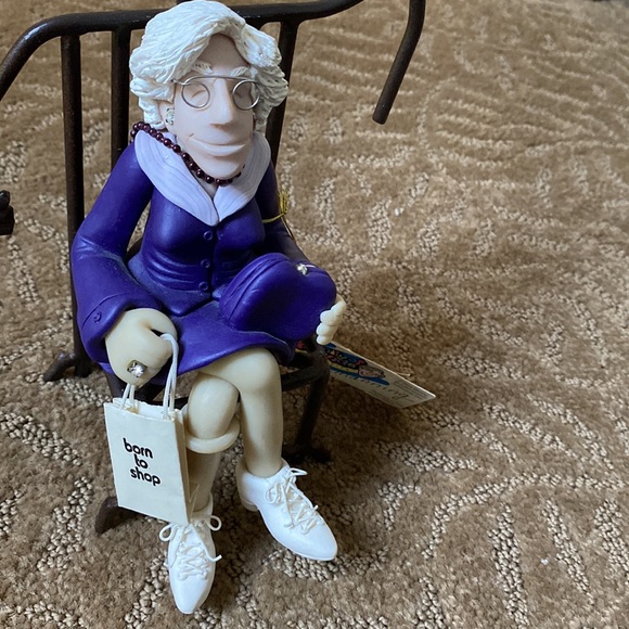 Family Of Friends the Shelf Sitter Diana Manning Limited Edition Born to shop - Picture 2 of 8